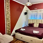 Apartments Ljiljanic